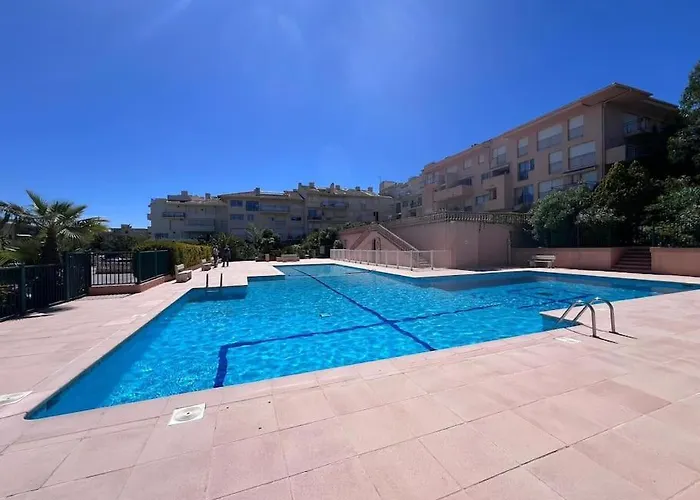 Studio, Piscine, Parking Апартаменти Сен-Тропе